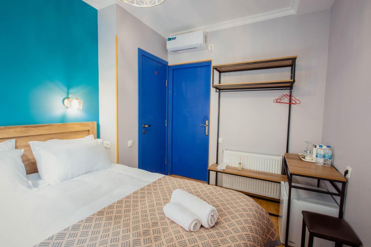 Central Gate Hotel In Heart Of Tbilisi Exterior foto